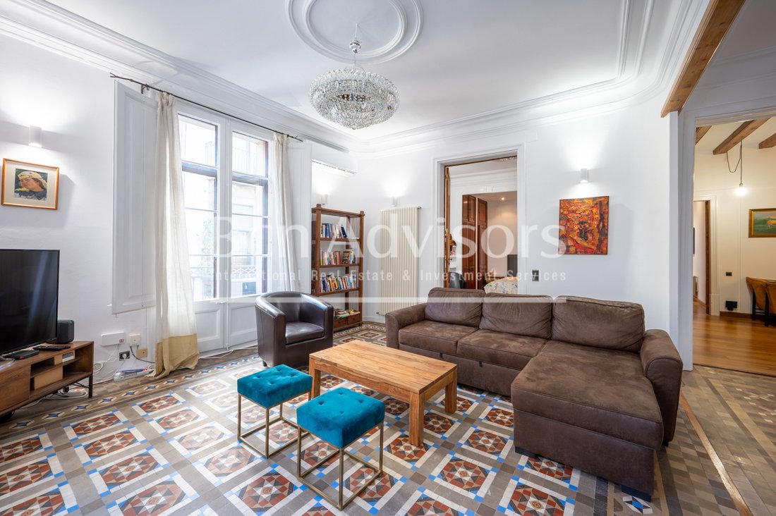 Apartment in Ciutat Vella, Barcelona, Spain 3 - 17544507