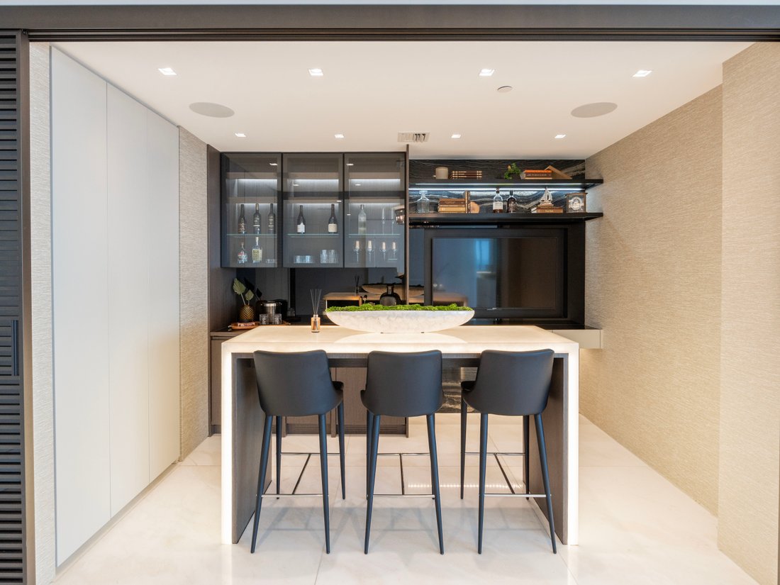 Condo in Sunny Isles Beach, Florida, United States 2 - 17538993