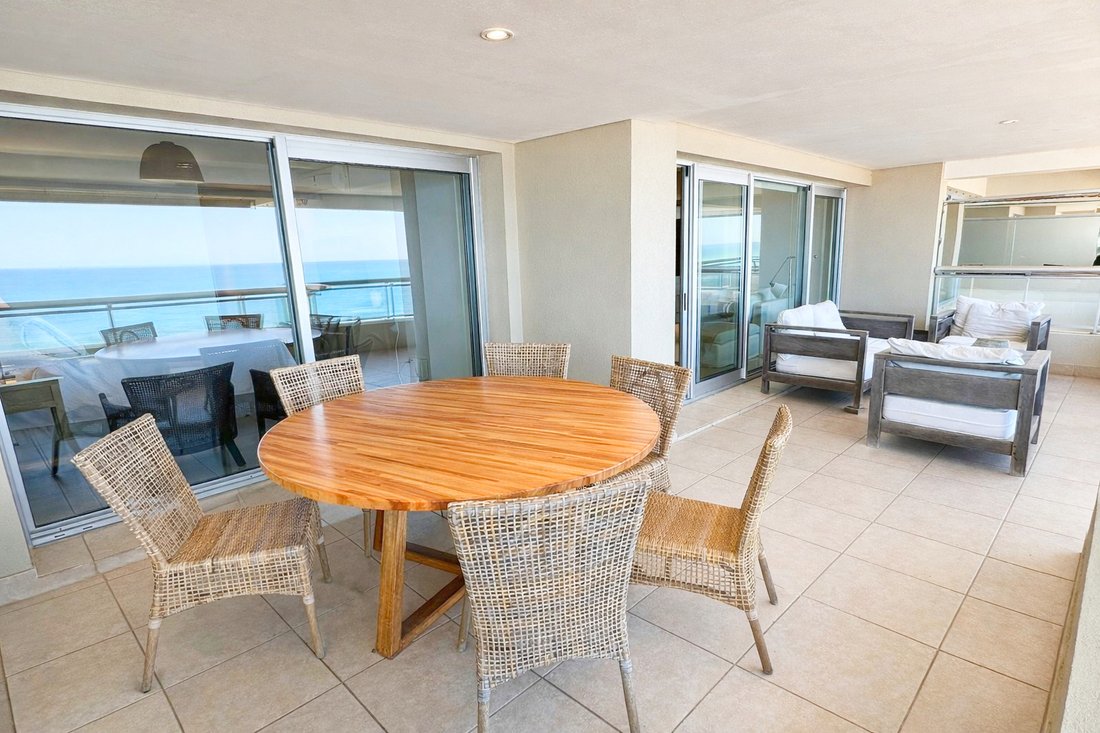Apartment in Punta del Este, Maldonado Department, Uruguay 5 - 17539957