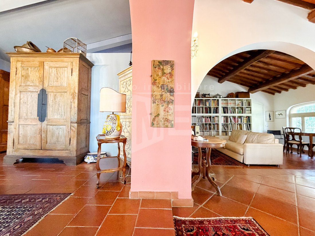 Villa in Historic Center, Livorno, Tuscany 4 - 17539809