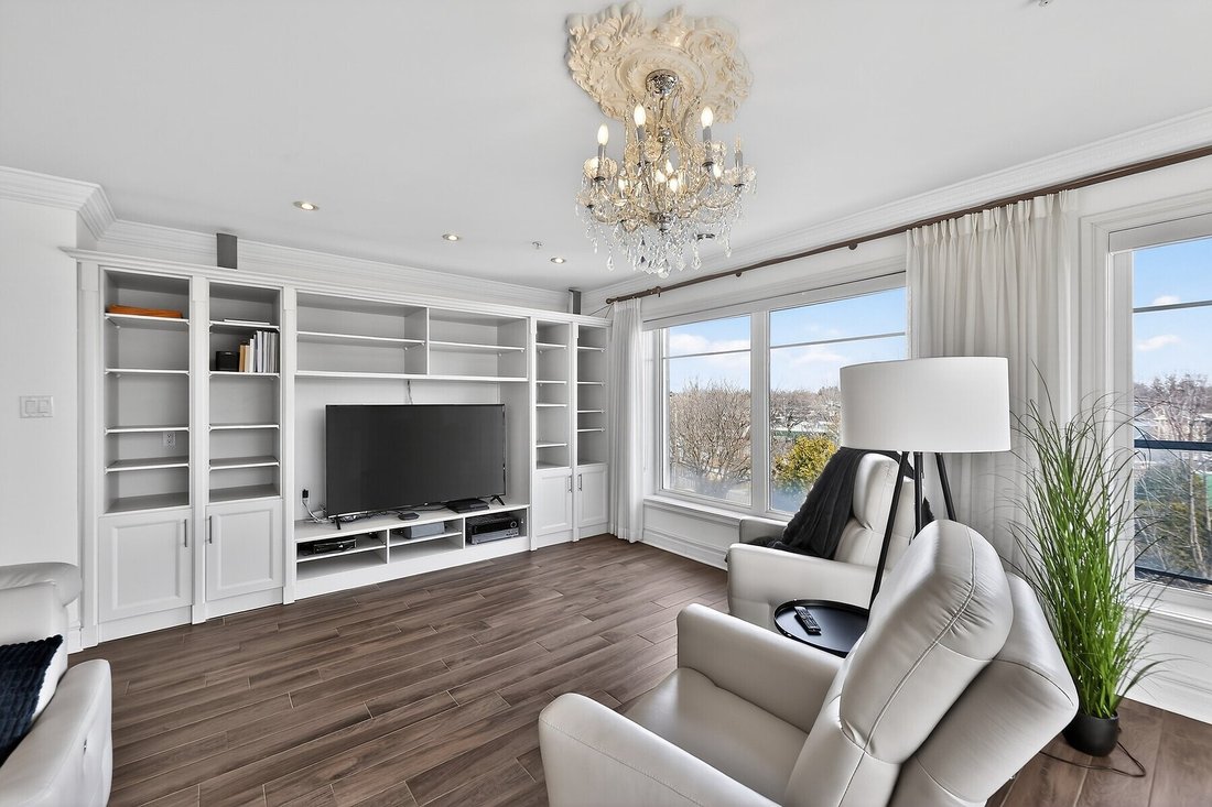 Condo in Laval, Quebec, Canada 3 - 17539258