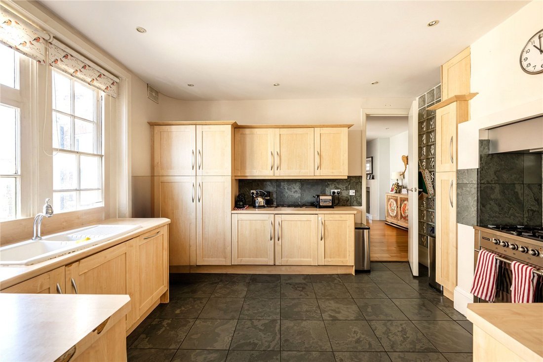 Apartment in Little Venice, Westminster, England 5 - 17539932