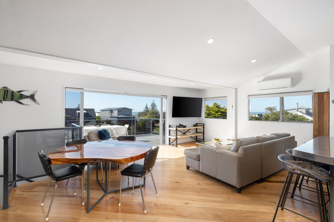 House in Riversdale Beach, Wellington, New Zealand 3 - 17539212
