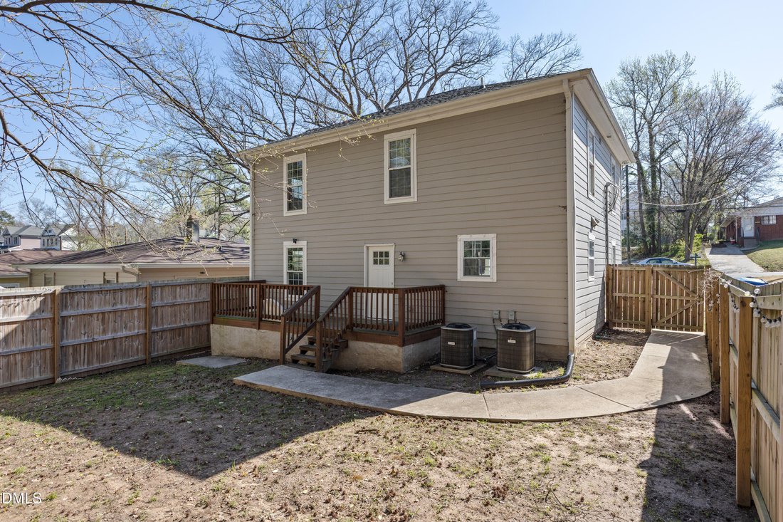 House in Chapel Hill, North Carolina, United States 3 - 17539919
