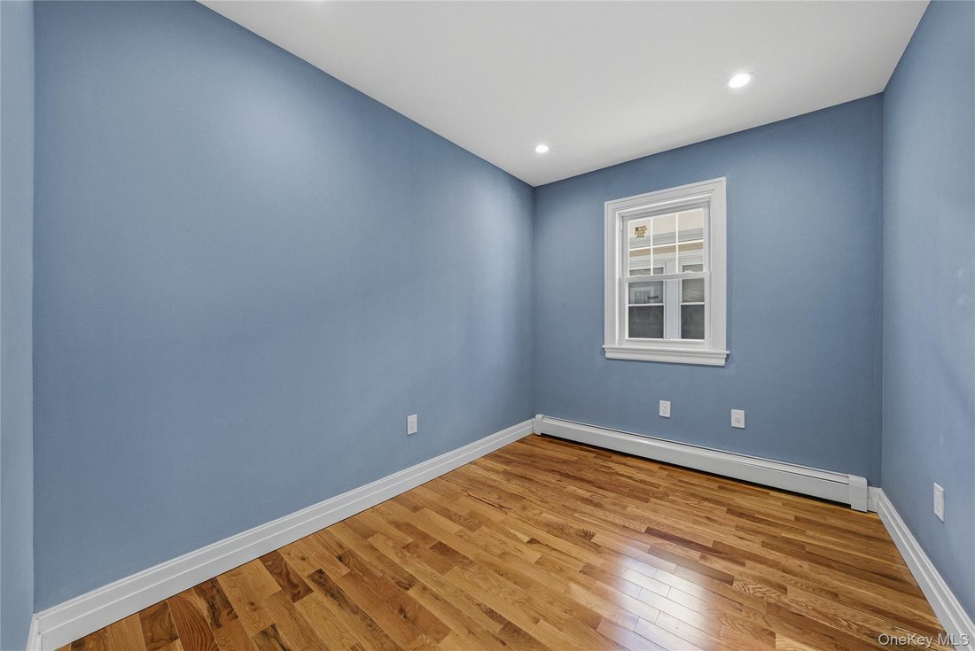 House in New York, New York, United States 4 - 17539633