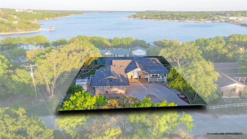 House in Brownwood, Texas, United States 2 - 17539880