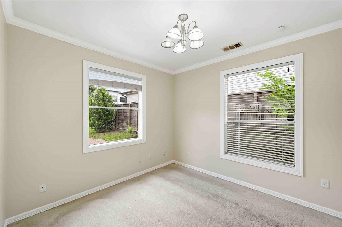 House in Houston, Texas, United States 5 - 16992068