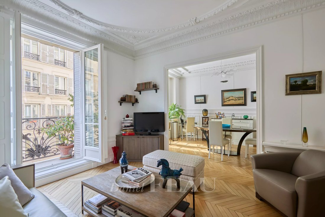 Apartment in Gros Caillou, Paris 7e Arrondissement, Paris 1 - 17544460