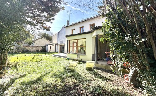 House in Adamville, Saint-Maur-des-Fossés, France 1