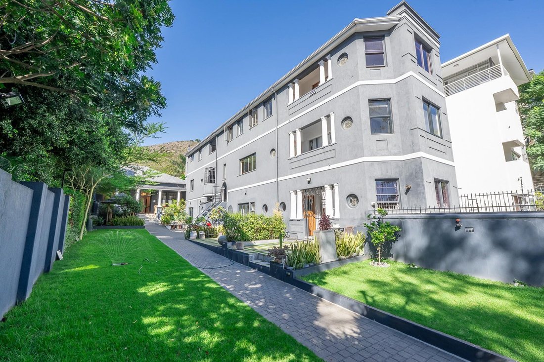 Chalet in Green Point, Cape Town, South Africa 3 - 17544527