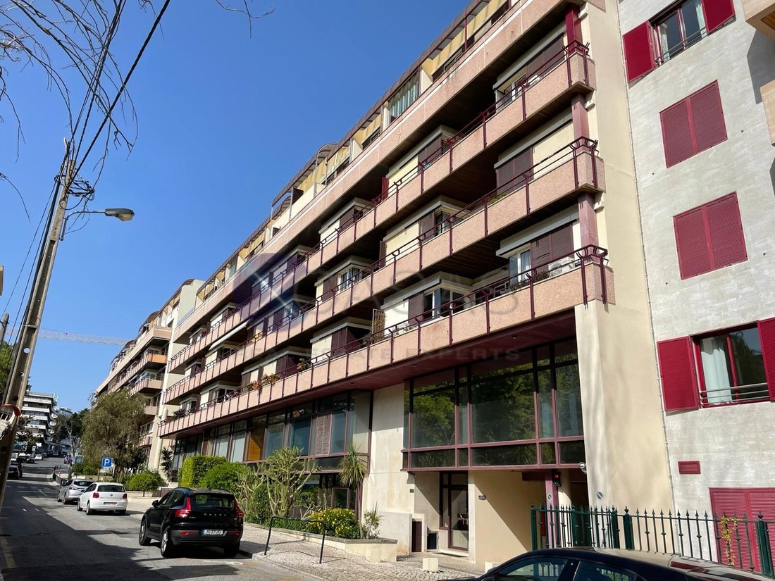 Apartment in Estoril, Cascais e Estoril, Lisbon 5 - 13782427