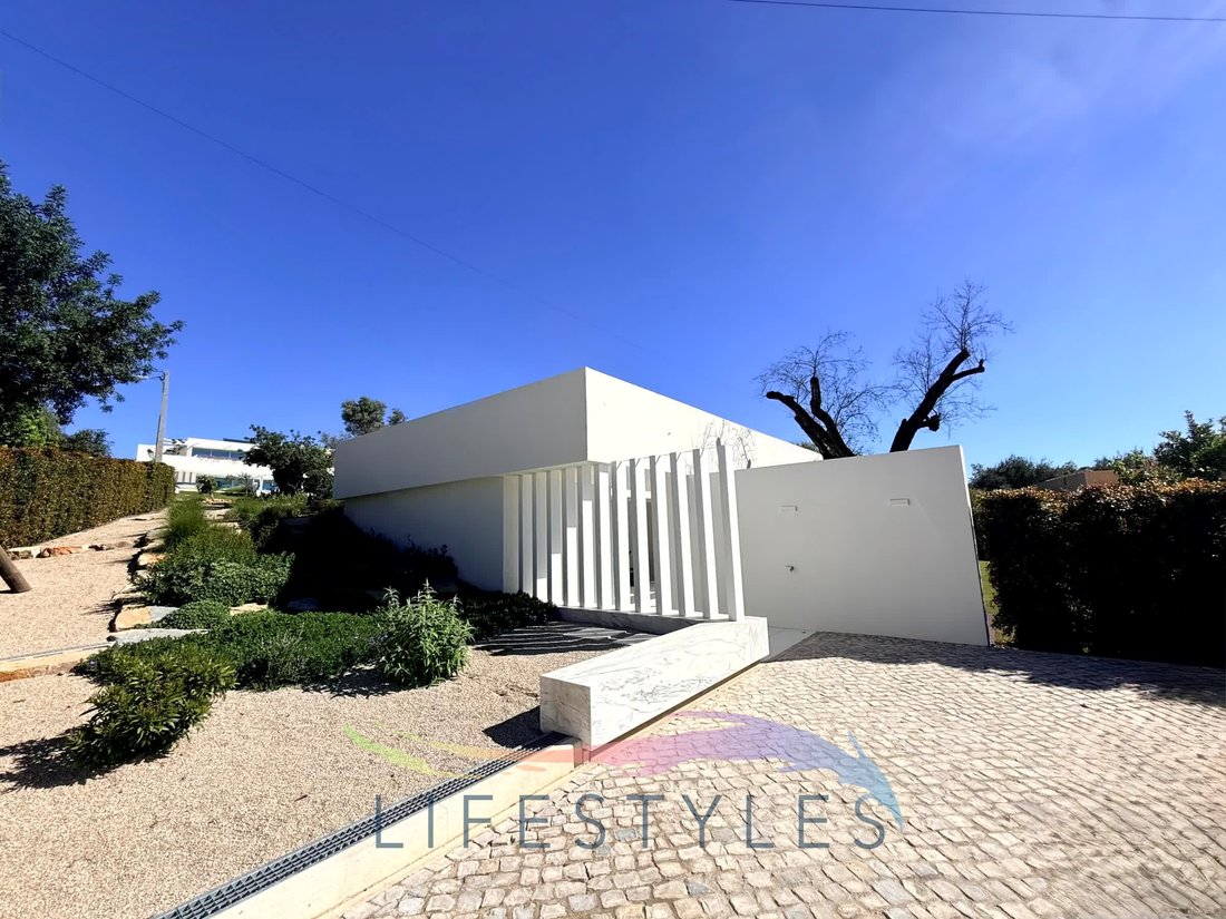 Villa in Almancil, Algarve, Portugal 1 - 17541673