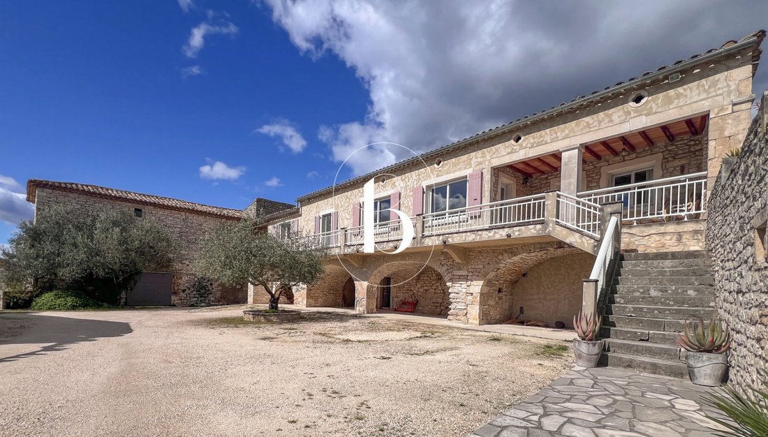 Maison à Orgnac-l'Aven, Auvergne-Rhône-Alpes, France 2 - 17543740