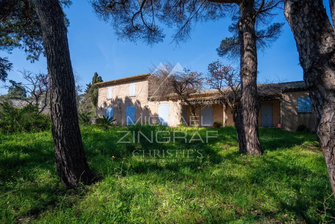 Villa in Ramatuelle, Provence-Alpes-Côte d'Azur, France 4 - 17540989