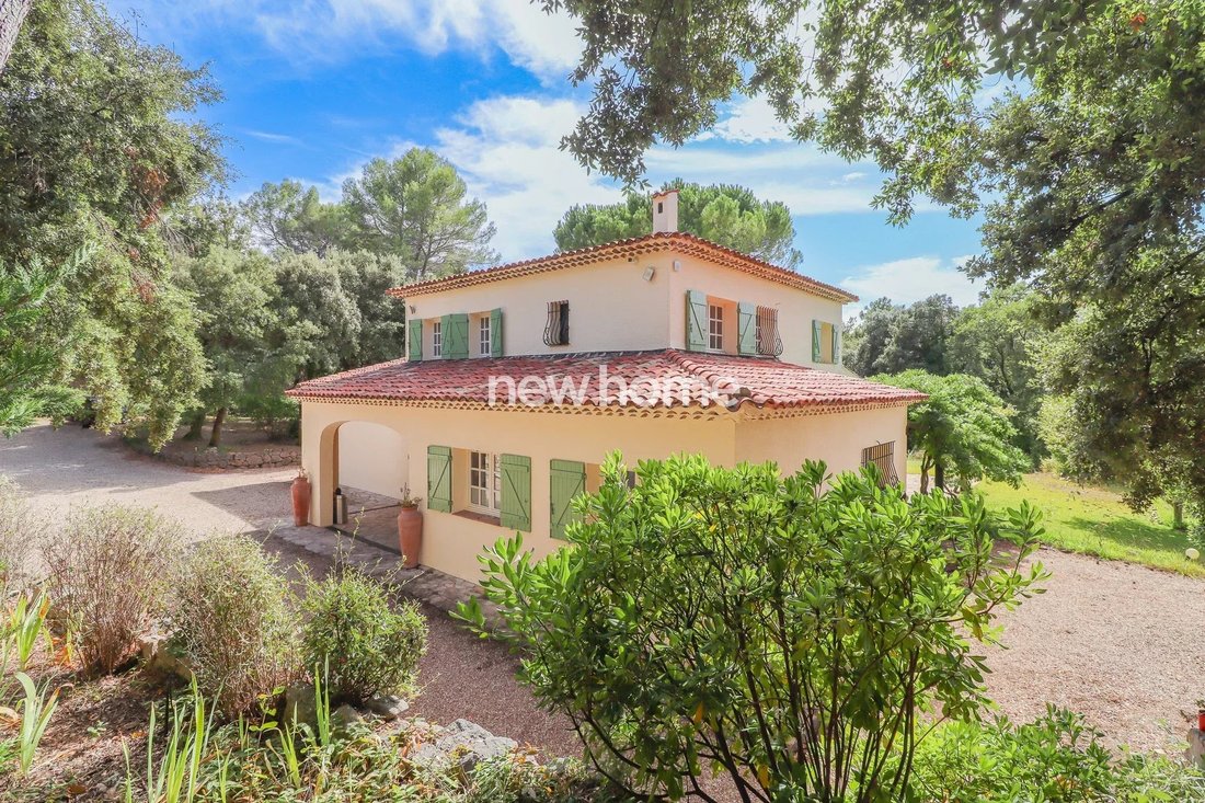 Villa in Montauroux, Provence-Alpes-Côte d'Azur, France 5 - 17504522