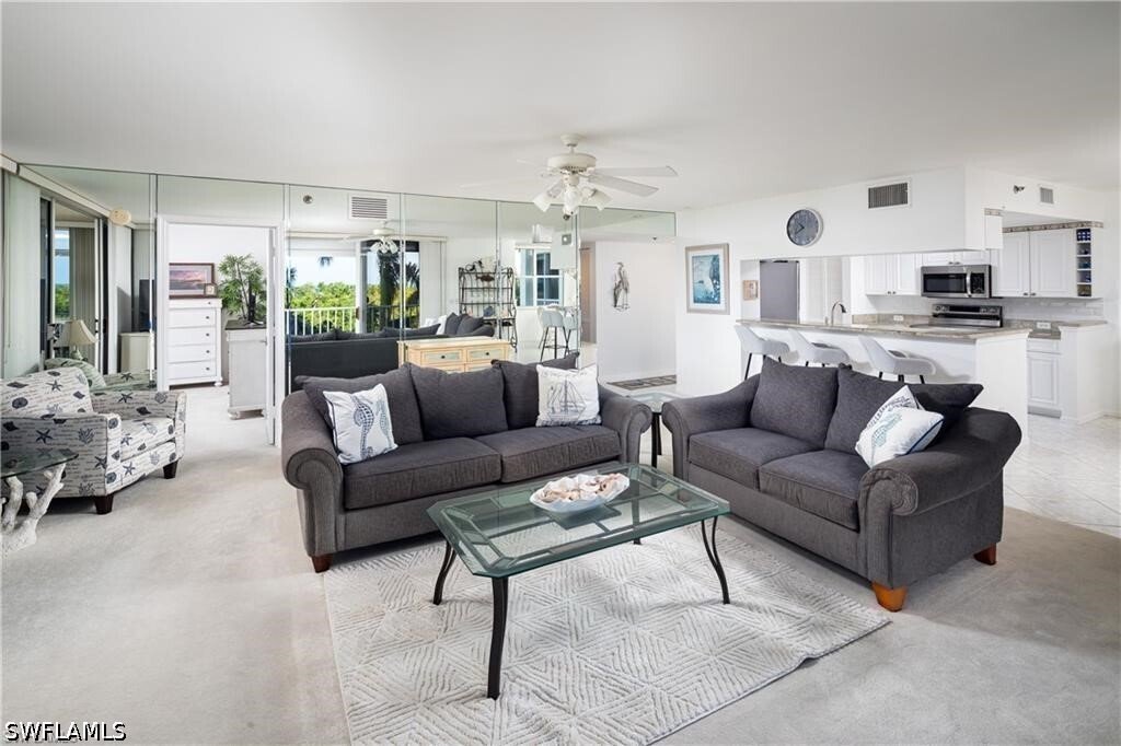Condo in Naples, Florida, United States 4 - 17542788