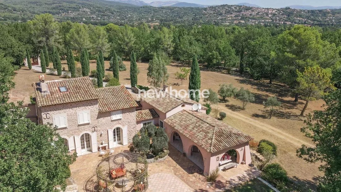 House in Fayence, Provence-Alpes-Côte d'Azur, France 4 - 17504616
