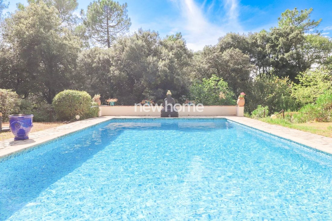 Villa in Montauroux, Provence-Alpes-Côte d'Azur, France 2 - 17504522