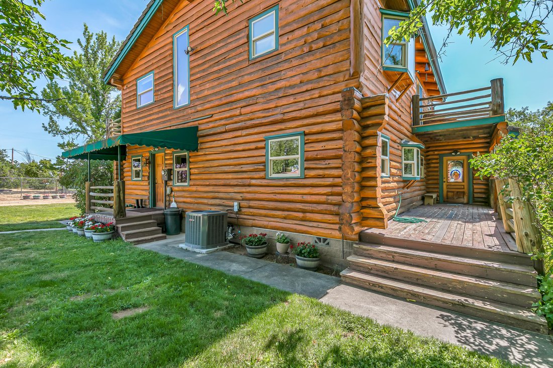 House in White City, Oregon, United States 1 - 17542535