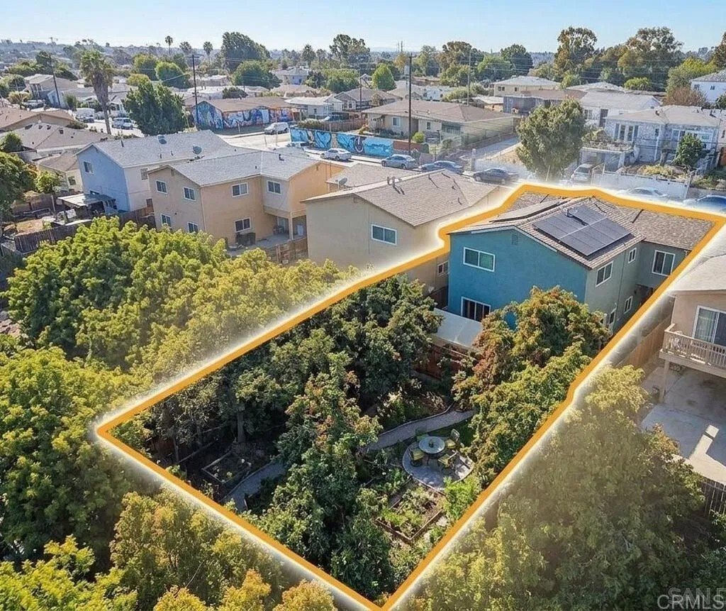 San Diego, California, United States 1 - 17539988