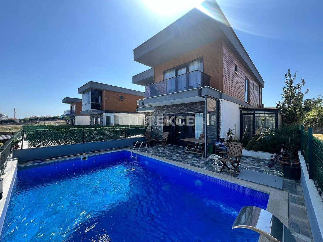 Villa in Büyükçekmece, İstanbul, Turkey 1 - 17544314