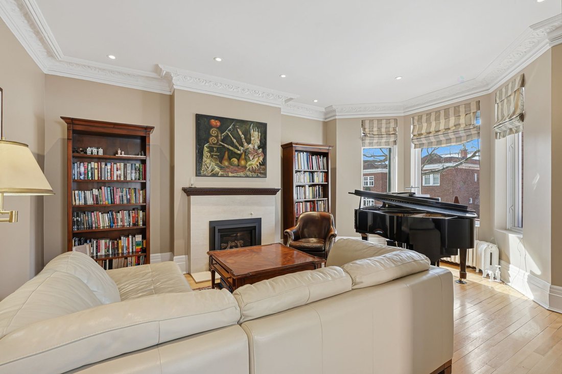 House in Westmount, Quebec, Canada 4 - 17544666