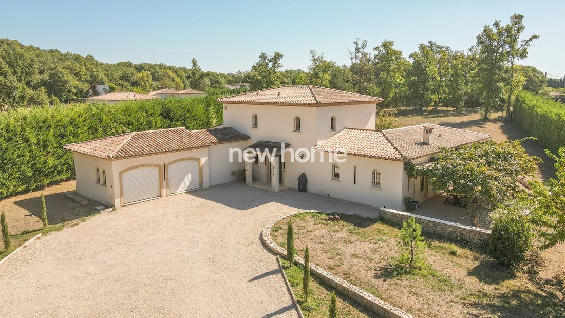 Villa in Callian, Provence-Alpes-Côte d'Azur, France 2 - 17505144