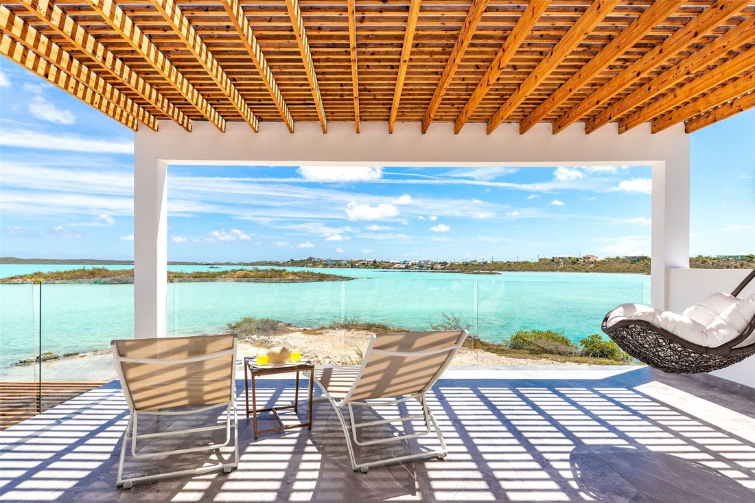 House in Cooper Jack Bay Settlement, Caicos Islands, Turks and Caicos Islands 5 - 17540969