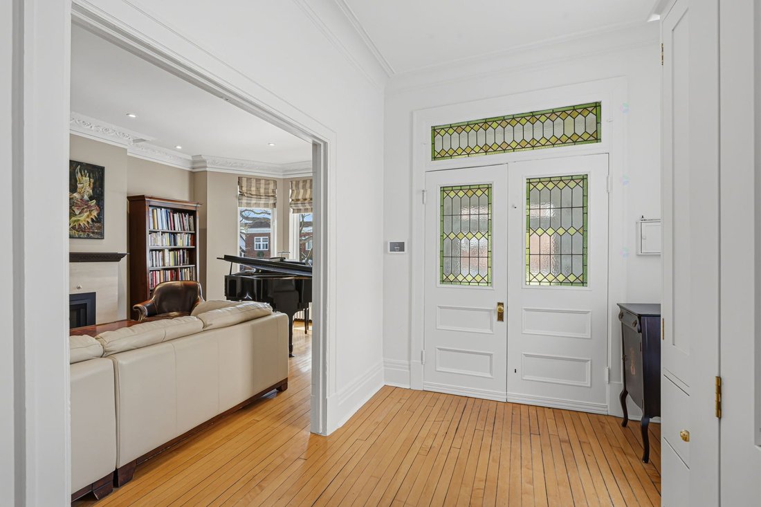 House in Westmount, Quebec, Canada 3 - 17544666