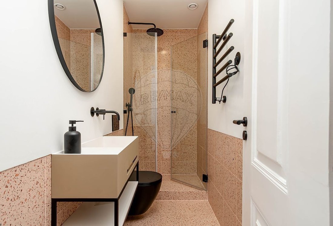 Apartment in Sao Vicente, Lisbon, Portugal 3 - 17540894
