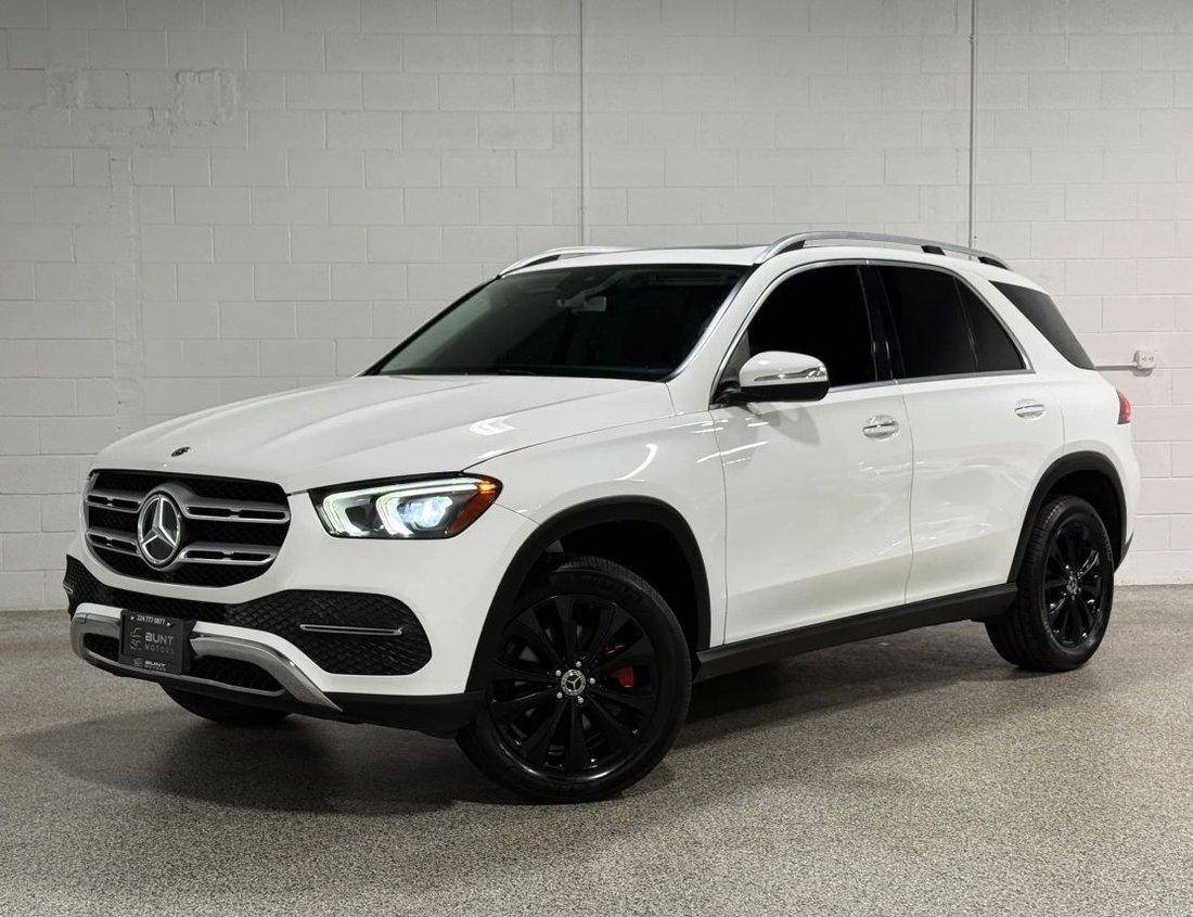 Suv in Northbrook, IL, United States 2 - 17541811