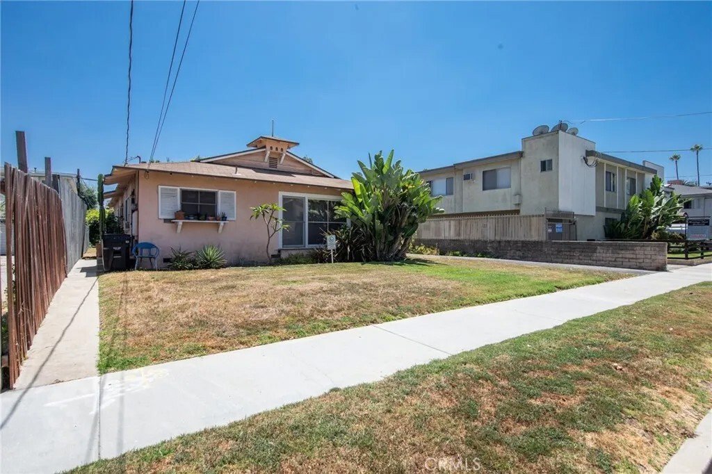 Condo in Los Angeles, California, United States 5 - 17540042