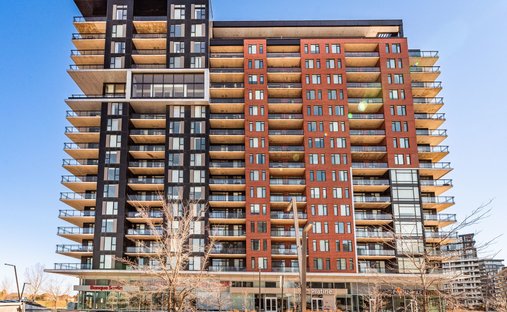 Condominio a Brossard, Québec, Canada 1