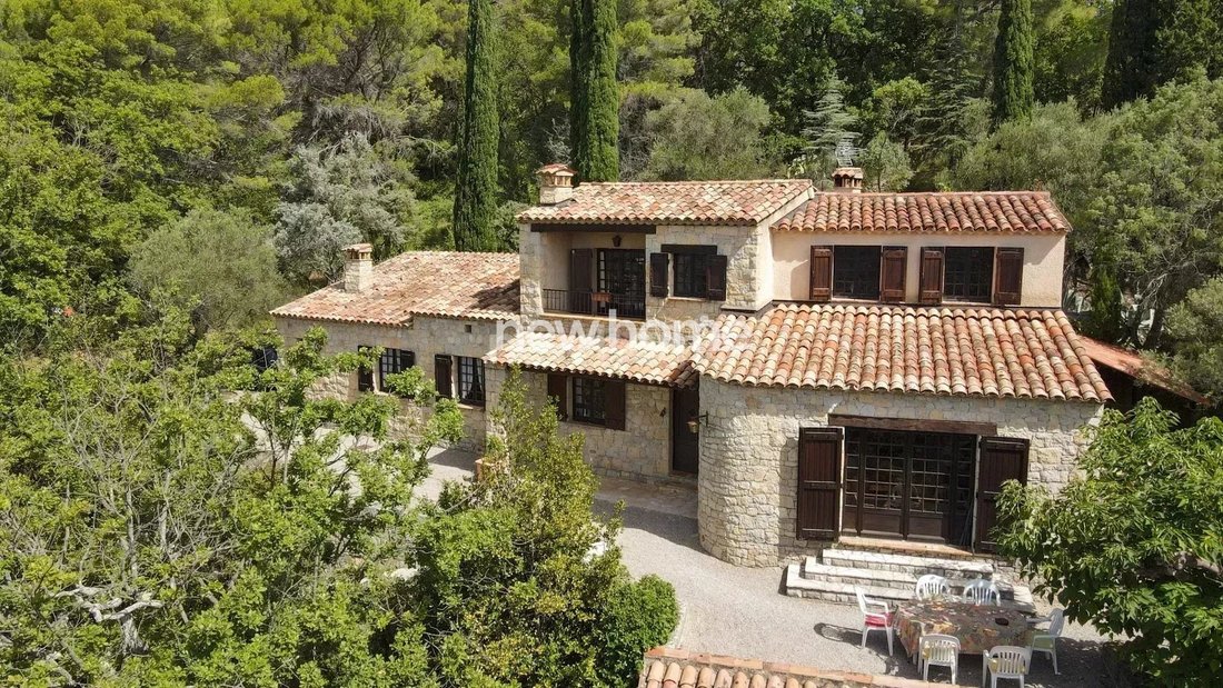 House in Fayence, Provence-Alpes-Côte d'Azur, France 1 - 17504603