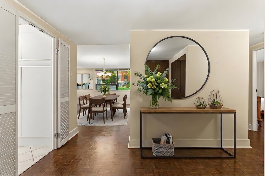 Condo in Montréal, Quebec, Canada 4 - 17544657