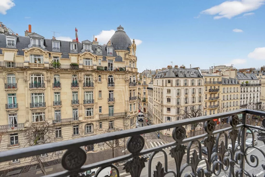 Apartment in Ternes-Maillot, Paris 17e Arrondissement, Paris 5 - 17240255
