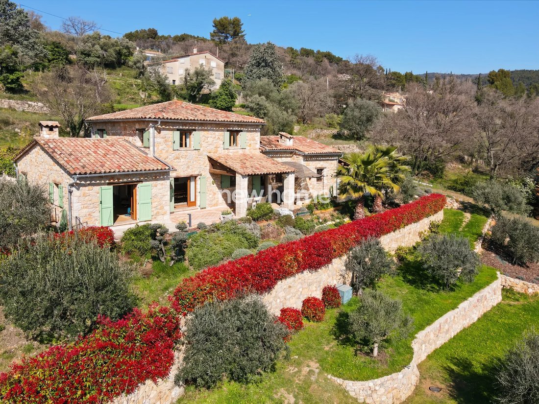 House in Fayence, Provence-Alpes-Côte d'Azur, France 3 - 17505236