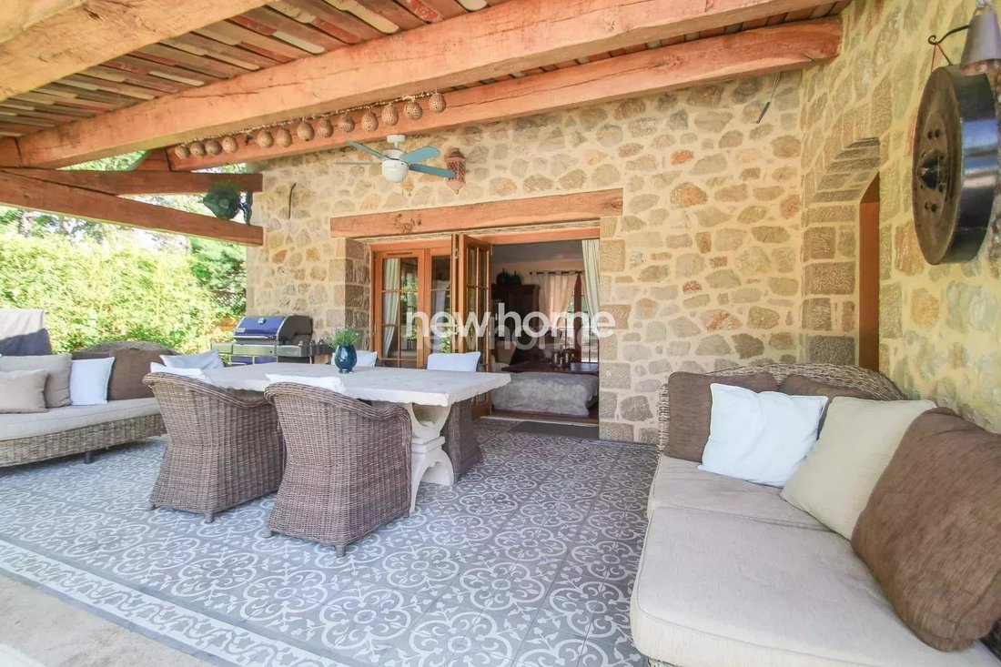 House in Saint-Paul-en-Forêt, Provence-Alpes-Côte d'Azur, France 3 - 17504660
