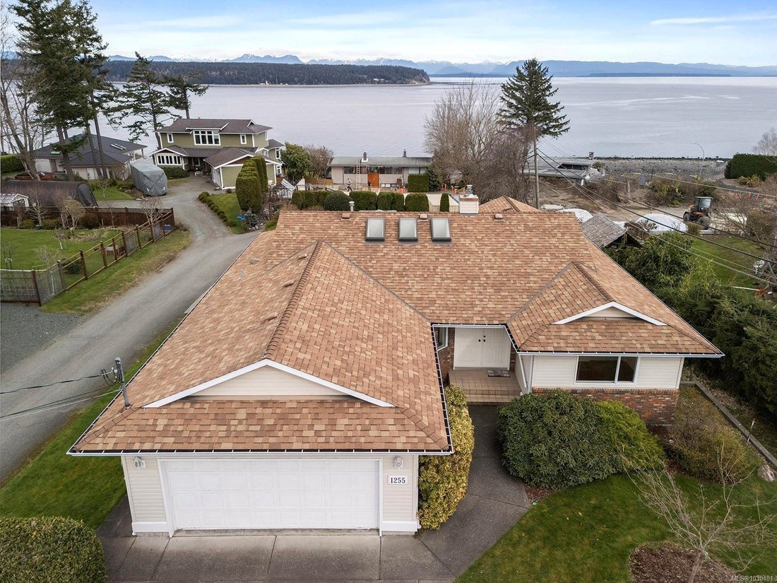 House in Campbell River, British Columbia, Canada 2 - 17544618
