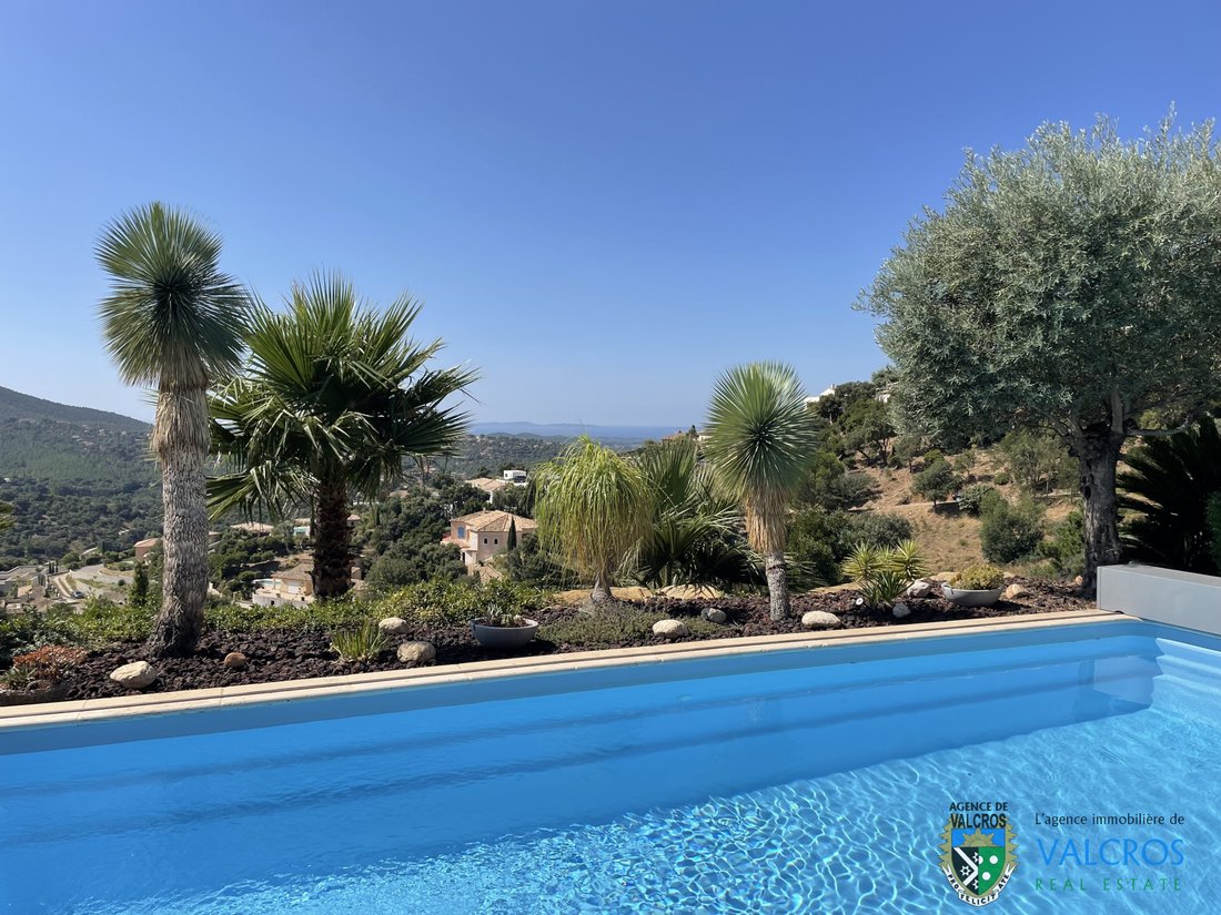 Villa in La Londe-les-Maures, Provence-Alpes-Côte d'Azur, France 3 - 17543354