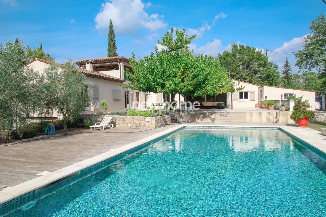 House in Montauroux, Provence-Alpes-Côte d'Azur, France 1 - 17504553
