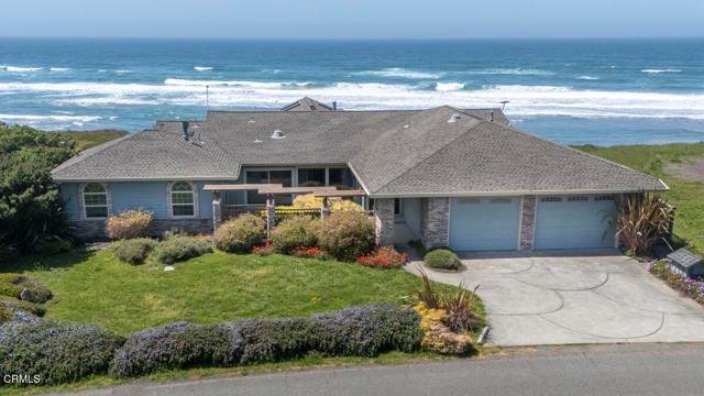 House in Fort Bragg, California, United States 1 - 17542219