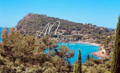 Apartment in Le Lavandou, Provence-Alpes-Côte d'Azur, France 1