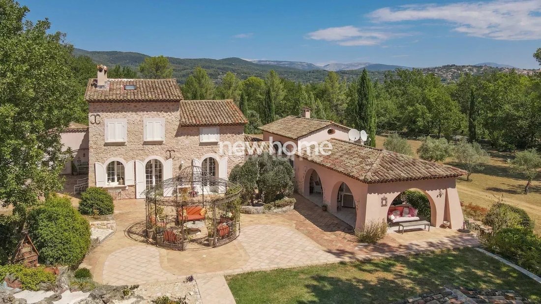 House in Fayence, Provence-Alpes-Côte d'Azur, France 3 - 17504616