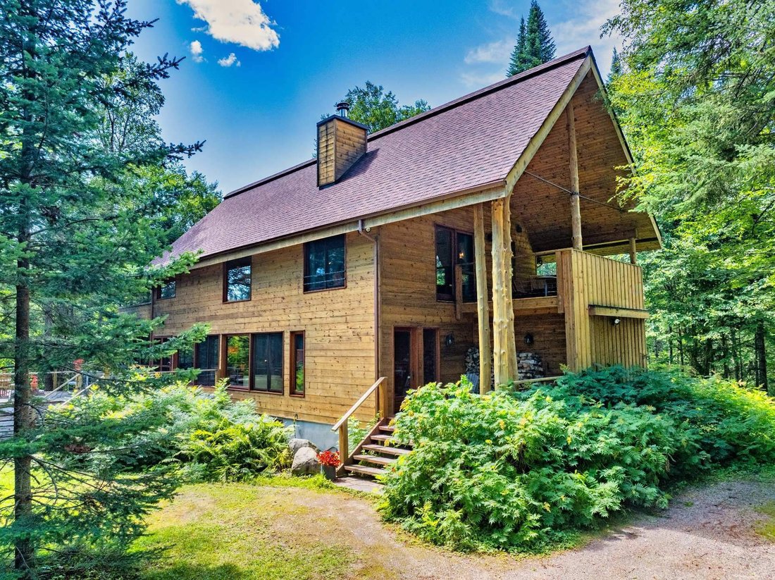 House in Lac-Supérieur, Quebec, Canada 2 - 17544668