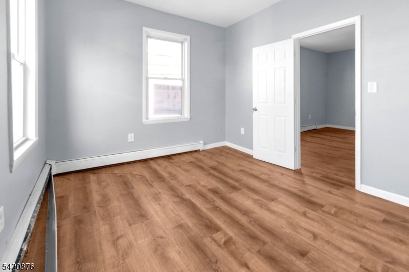 Apartment in Elizabeth, New Jersey, United States 4 - 17540594