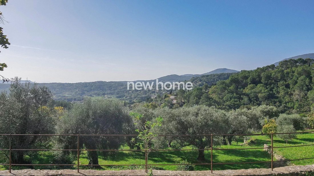 House in Fayence, Provence-Alpes-Côte d'Azur, France 2 - 17504749