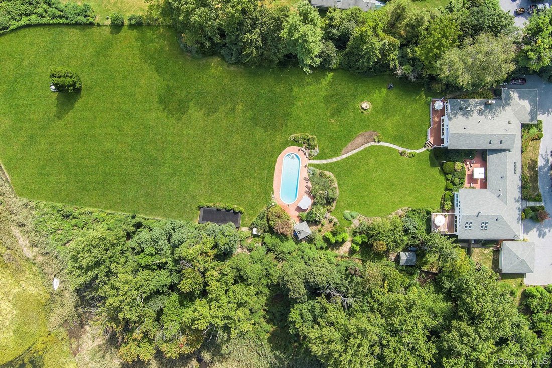 House in Locust Valley, New York, United States 2 - 17542817