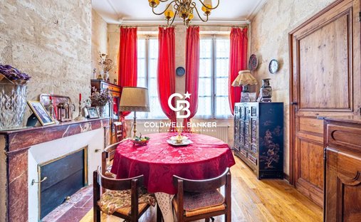 Apartment in Hôtel de Ville-Quinconce-Saint Seurin-Fondaudège, Bordeaux, France 1