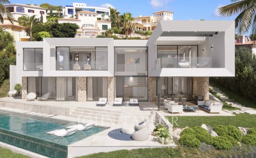 Villa in Santa Ponsa, Balearic Islands, Spain 1